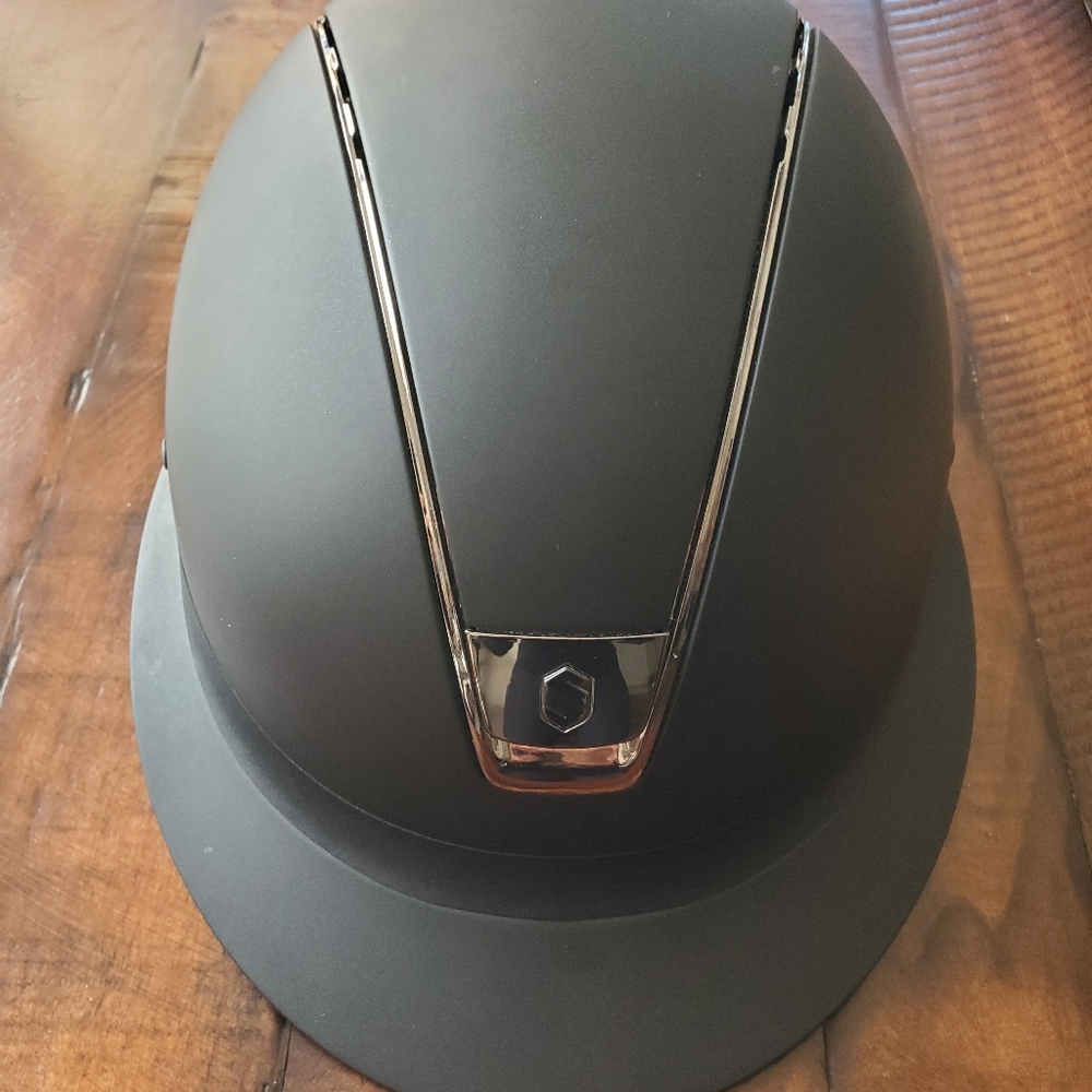 EUC Samshield Miss Shield Helmet size 57 (7 1/8)